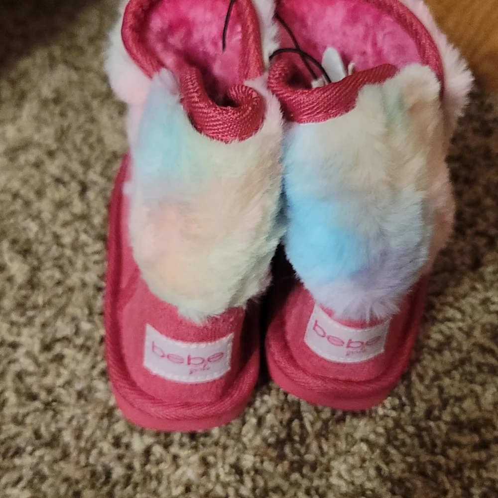 BEBE GIRLS DARK PINK Rainbow faux fur BOOTS: NWT: TODDLER 8